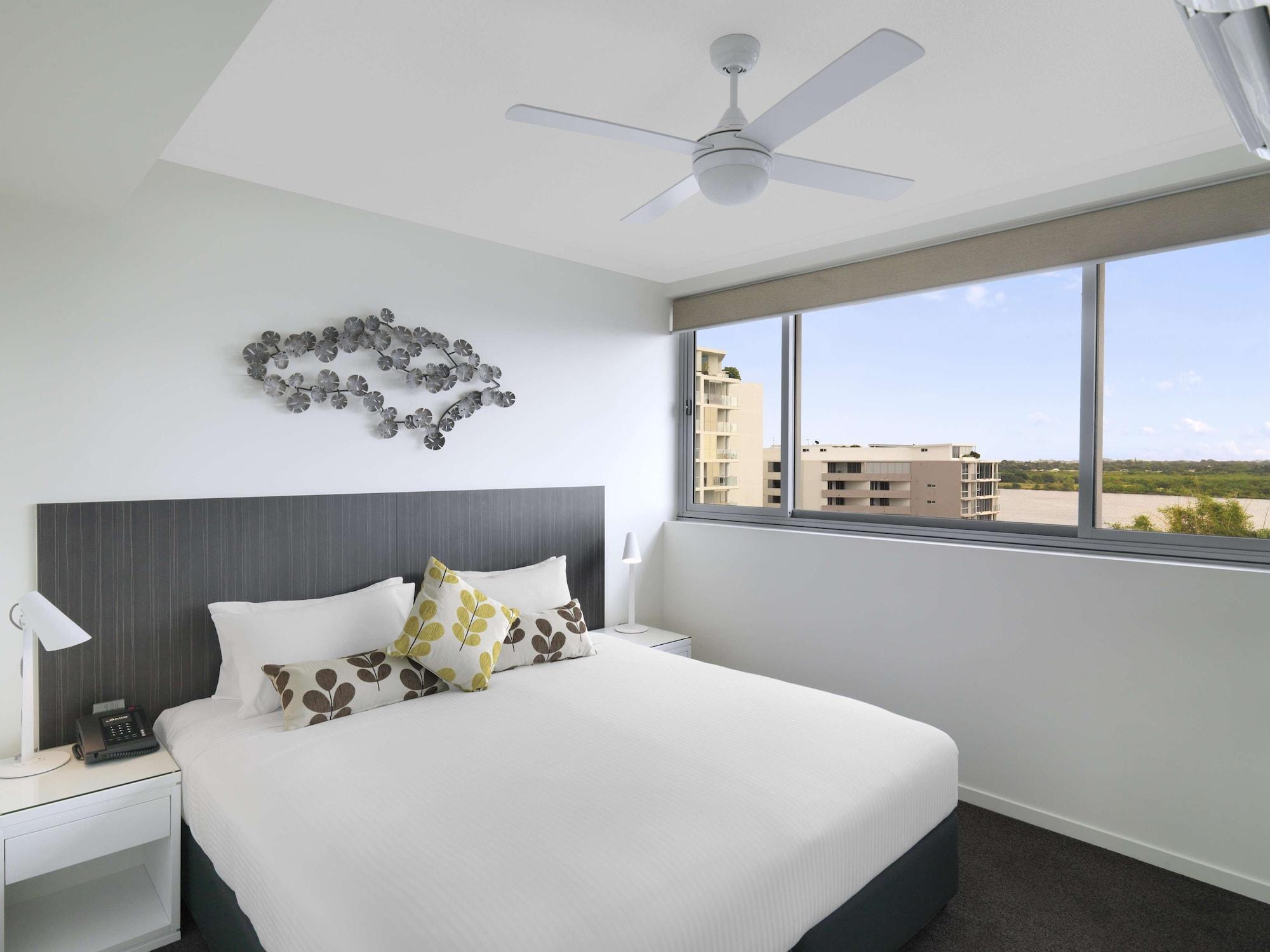 Oaks Mackay Rivermarque Hotel מראה חיצוני תמונה