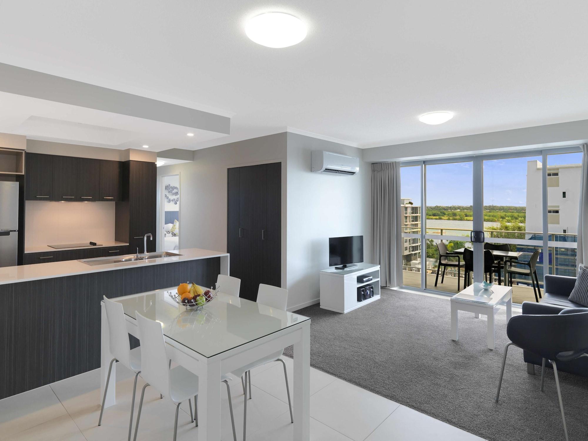 Oaks Mackay Rivermarque Hotel מראה חיצוני תמונה
